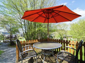 Cottage | Balcony - Beautiful Holiday Home in Sensenruth With Sauna (Bouillon)