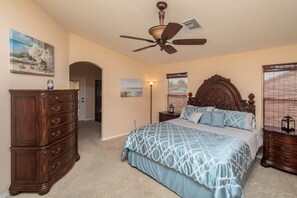 4 chambres, fer et planche à repasser, Wi-Fi gratuit, draps fournis