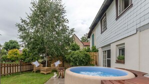 Pool - Modern Apartment in Wulften am Harz With Terrace (Wulften am Harz)