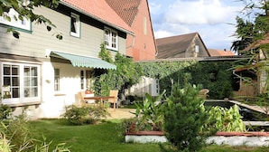 Exterior - Modern Apartment in Wulften am Harz With Terrace (Wulften am Harz)