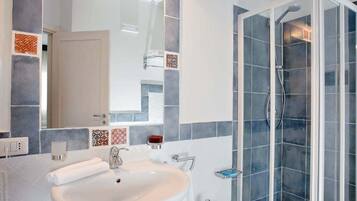 Casa | Bagno | Doccia, asciugamani