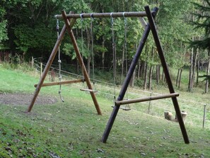 House | Children’s area - Pretty Cottage Ardennes near Valley of Lesse & Semois (Gedinne)