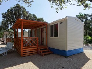Exterior - Cozy Holiday Home in Poljana With Sea Nearby (Mali Losinj)
