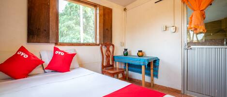 Chambre Quadruple Standard | Chambres insonorisées, Wi-Fi gratuit, draps fournis