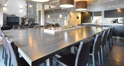 Luxurious Villa in Nadrin Belgium with Sauna & Hot Tub