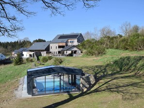 Villa | Pool | Indoor pool, outdoor pool - Luxurious Villa in Nadrin Belgium with Sauna & Hot Tub (Houffalize)