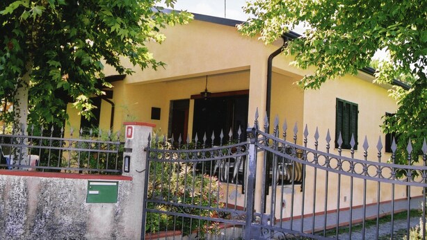Exterior - Modern Villa in Massa With Private Garden (Massa)