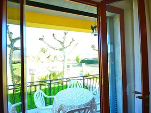 Villa | Balcony