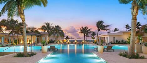 3 piscines extérieures, tentes de plage, parasols de plage