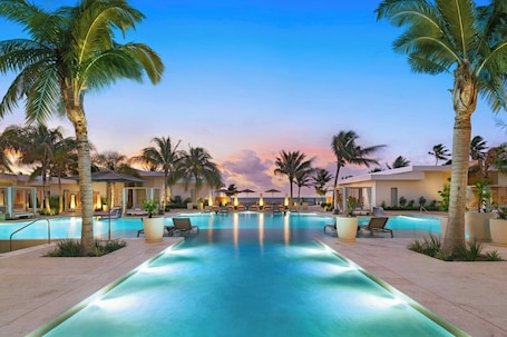 3 outdoor pools, open 8:00 AM to 8:00 PM, cabanas (surcharge). Alaia Belize, Autograph Collection