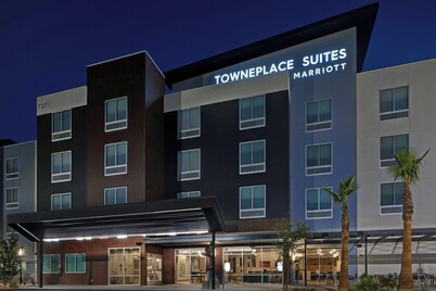 TownePlace Suites by Marriott Phoenix Glendale Sports & Entertainment District