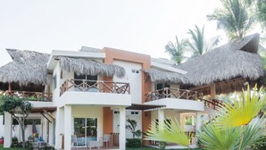 Terrace/patio - Hotel Rojo Manglar (Acapulco)