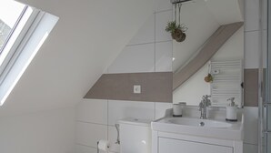 Unclassified image, 5 of 20, button - Comfy Apartment in Bayeux. Communal Terrace/livingroom and Kitchen (Bayeux)
