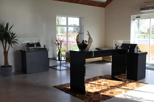 House | Reception