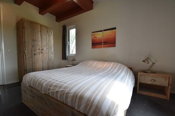 วิลล่า | 3 ห้องนอน, ตกแต่งพิเศษโดยเฉพาะ, ผ้าปูที่นอน