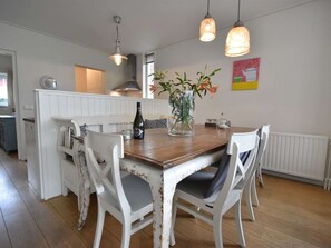 Dining - Bungalow in Kamperland Near Water Sports (Kamperland)