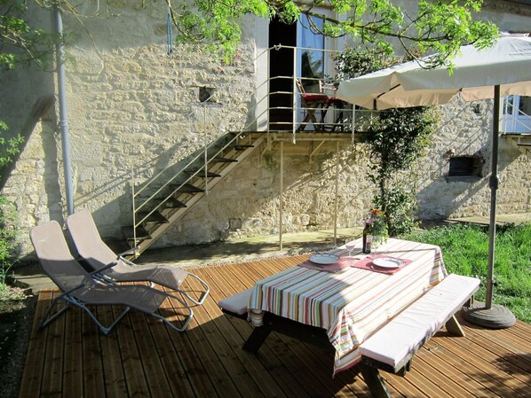 Balcony - Gã®te Le Syrah With Swimming Pool in a 250 Year-old Winery (Fayssac)