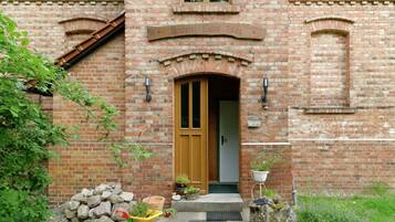 Apartment | Exterior