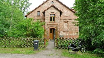 Apartment | Exterior