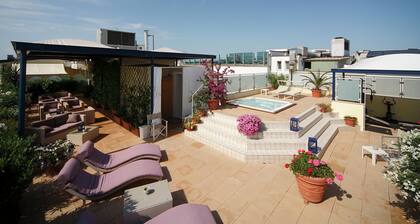 Lavish Apartment in Cattolica With Swimming Pool
