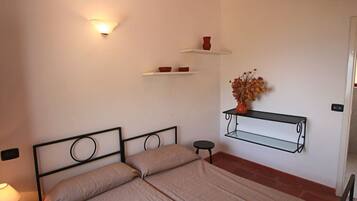 House | 4 bedrooms, bed sheets