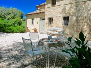 Unclassified image, 2 of 40, button - Spacious Mansion in Corinaldo With Barbecue (Corinaldo)