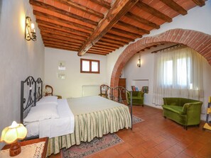 Casa | 2 camere, con arredamento individuale, lenzuola