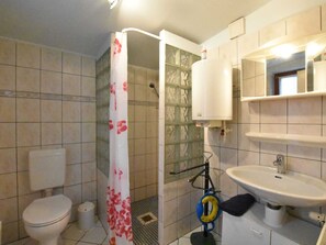 House | Bathroom - Farmhouse in Kuhlungsborn With sea Nearby (Kuehlungsborn)