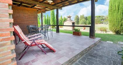 Holiday Home in Tuscany With Pool