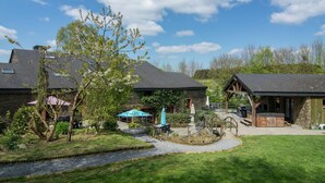 Unclassified image, 3 of 32, button - Lovely Holiday Home in Sensenruth With Sauna (Bouillon)