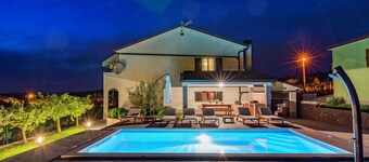 Apartment in Istria With Nature Views