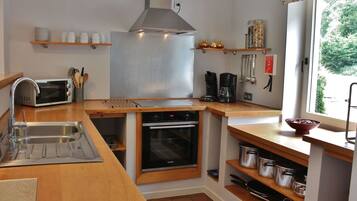 独立别墅 | 私人厨房 | 高脚椅