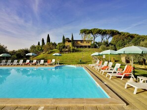 House | Pool | Outdoor pool - Farmhouse in Citta Della Pieve With Pool (Citta della Pieve)