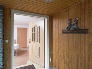 Apartment | Reception