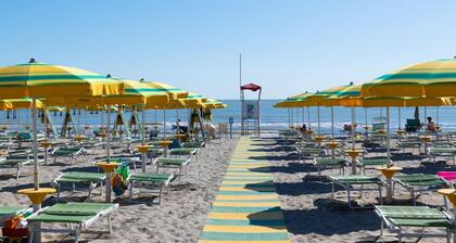 Mobile Home in Italy Near the Beach