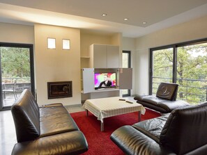 House | Living room