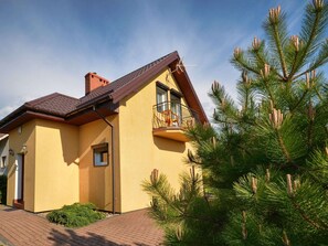 House | Exterior
