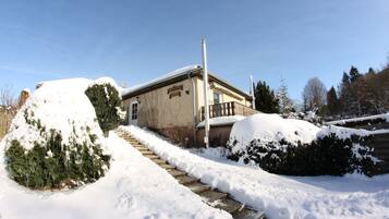 ์ํํธ | ์ธ๊ด