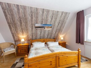 2 habitaciones y cuna de viaje 