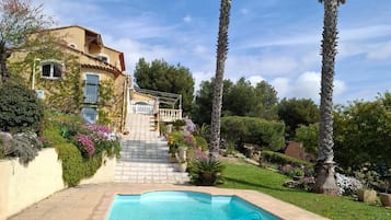 Piscina all'aperto