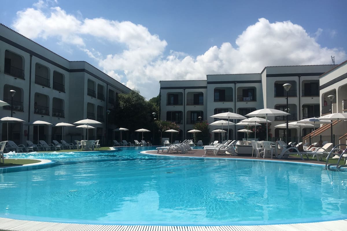 Apartment | Pool | Outdoor pool