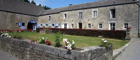 ChaumiÚre | Extérieur