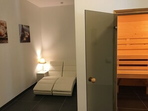 5 bedrooms - Splendid Holiday Home in Beauraing With Sauna (Beauraing)