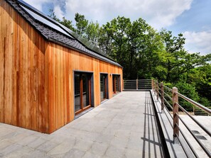 Balcony - Splendid Holiday Home in Beauraing With Sauna (Beauraing)