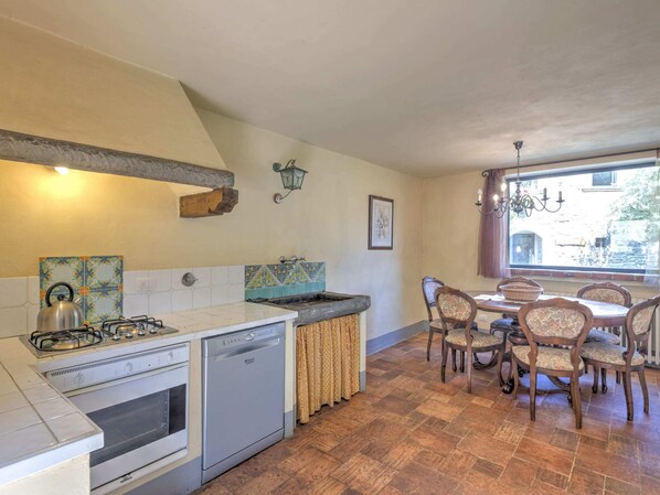 House | Private kitchen