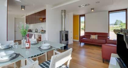 Comfortable Holiday Home in Saint Essey With Fireplace