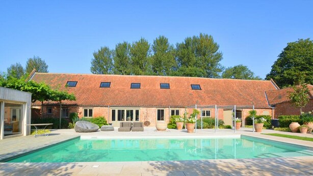 Unclassified image, 1 of 41, button - Stylish Holiday Home in Reepham with Hot Tub (Norwich)