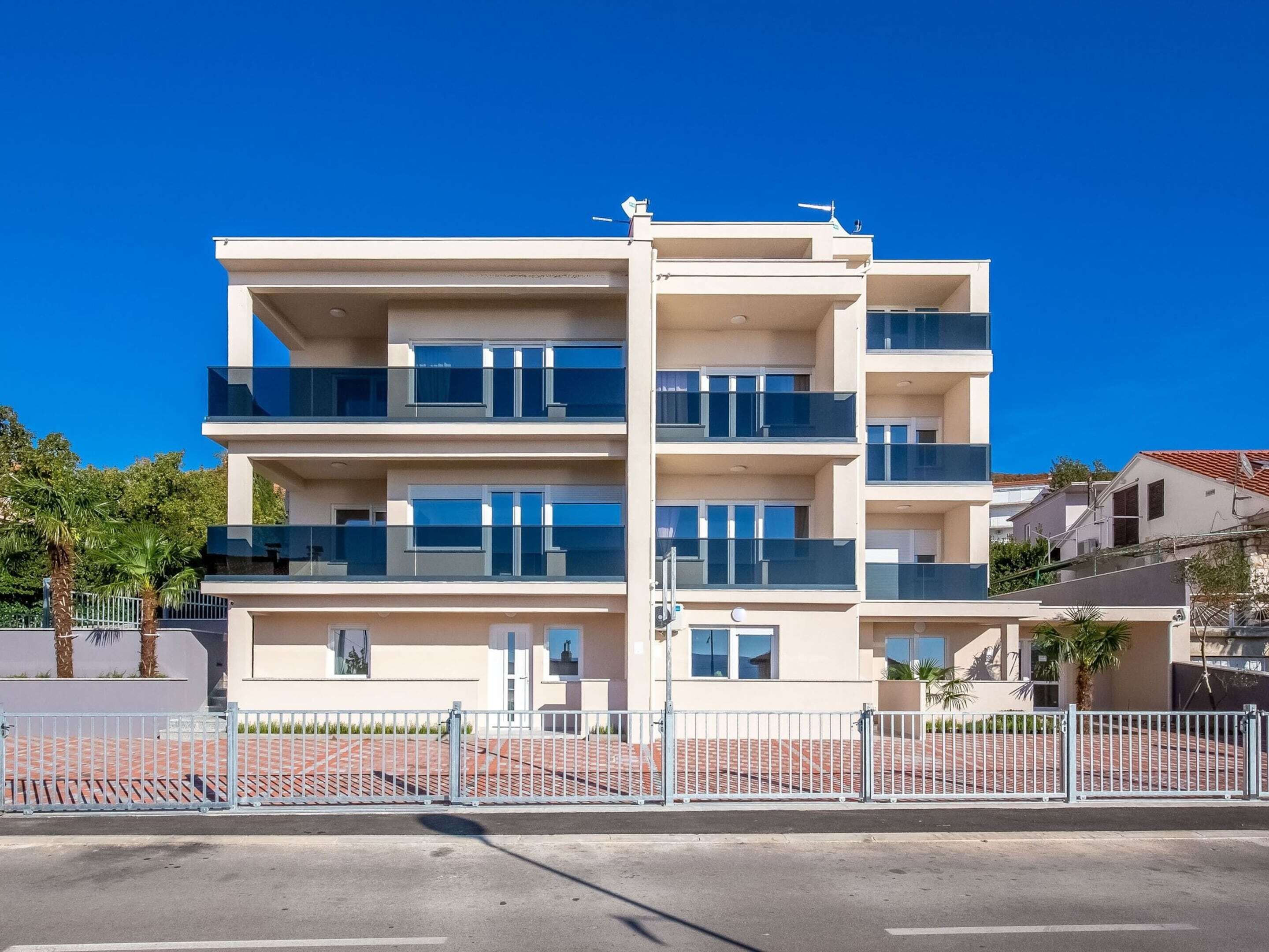 Villa | Exterior