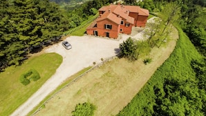 Unclassified image, 3 of 37, button - Sprawling Villa in Tredozio With Swimming Pool (Tredozio)