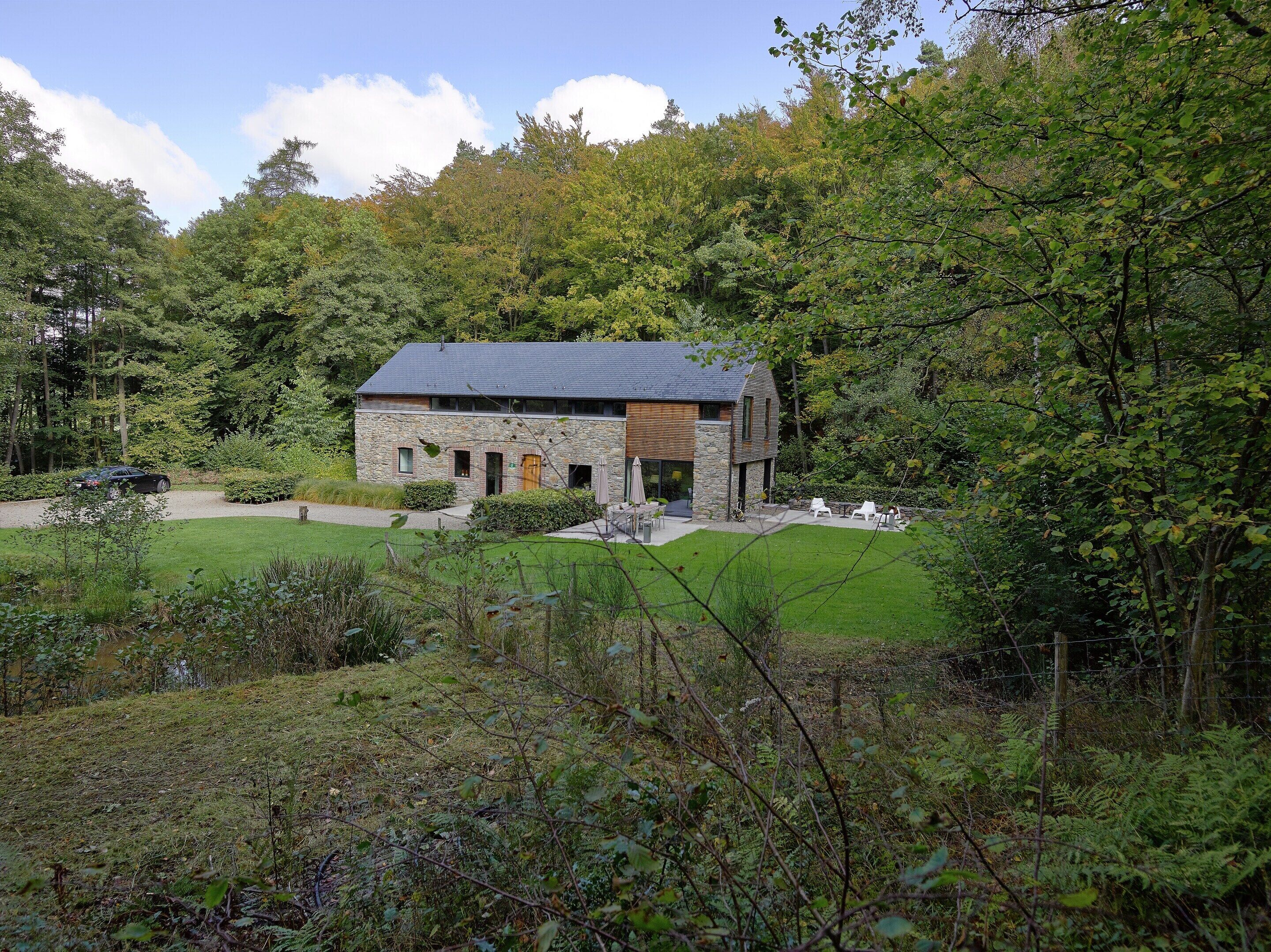 House | Bahagian luar